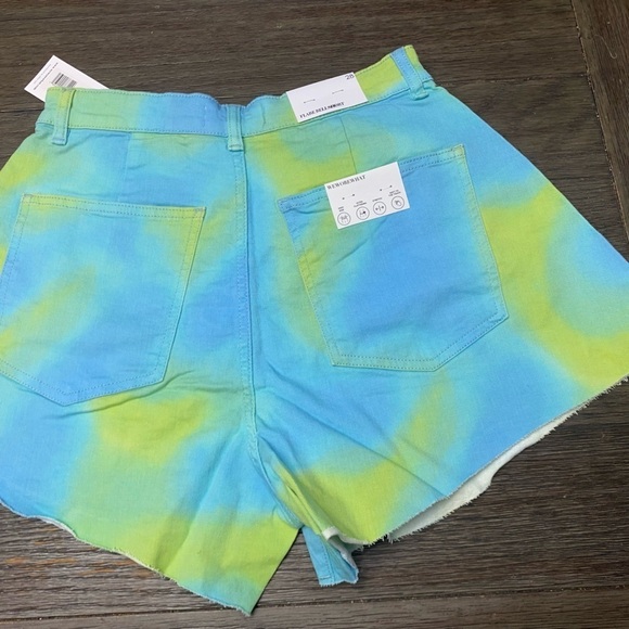 WeWoreWhat Shorts Size 28 Womens Flare Bell Short Frayed Raw-Cut Hem Festival - Picture 6 of 10